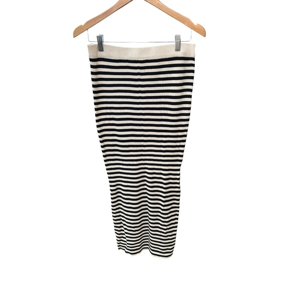 Stitch and Feather NWT Striped Black and Tan Knit Skirt I Size: M - Picture 2 of 7